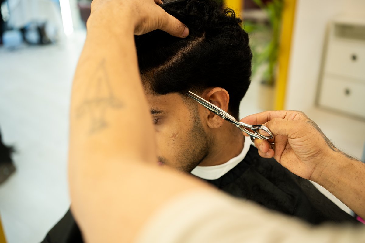 Precision haircutting at La Gracia